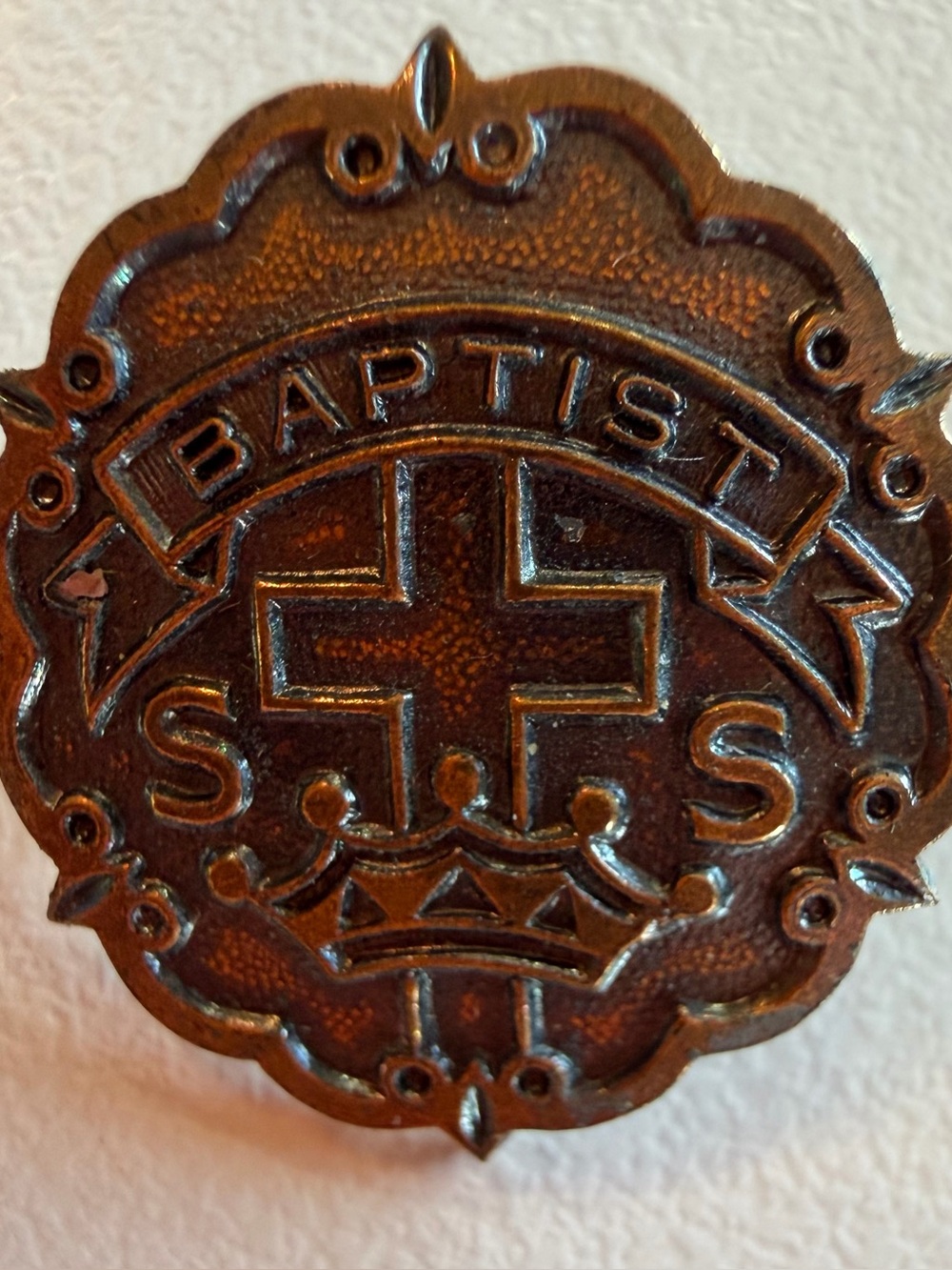 Baptist Cross & Crown Design Christian Religious Pinback Lapel Pin